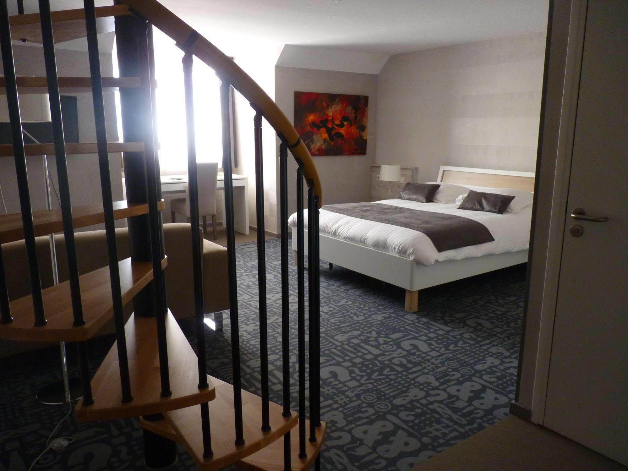 Hotel Le Dormeur Dorlisheim Екстер'єр фото