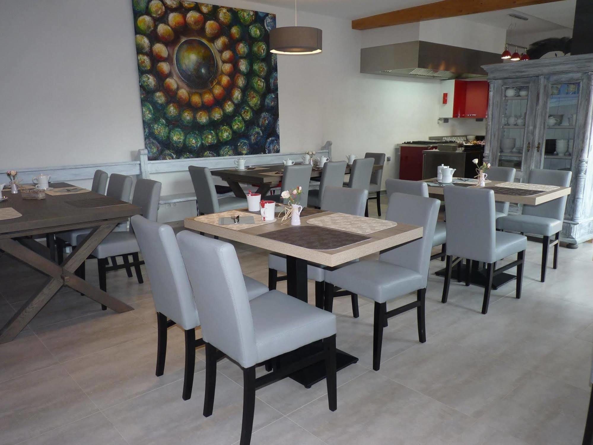 Hotel Le Dormeur Dorlisheim Екстер'єр фото