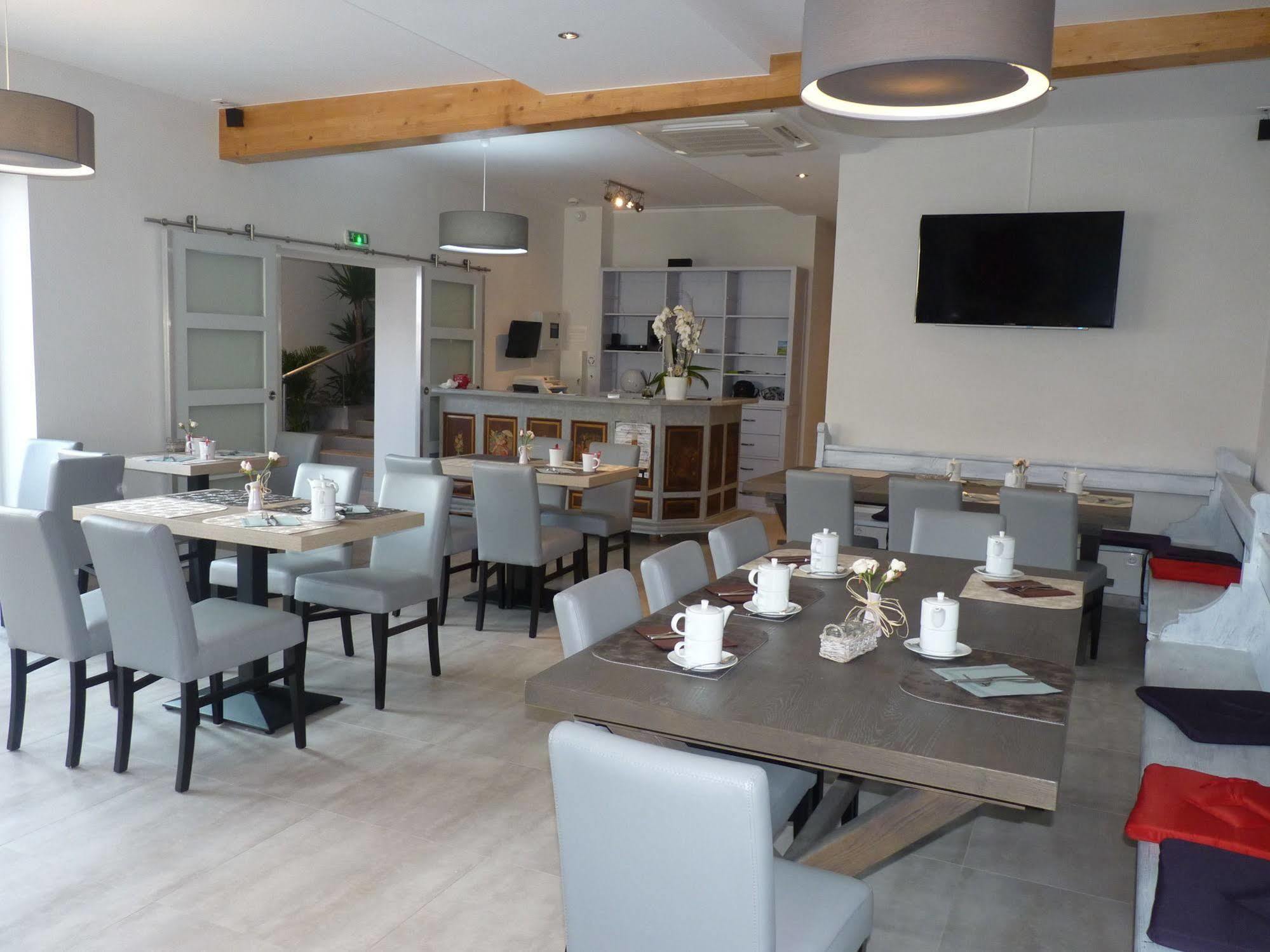 Hotel Le Dormeur Dorlisheim Екстер'єр фото